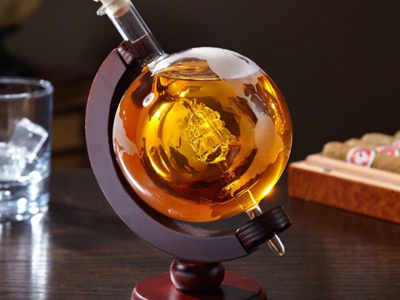 Штоф для крепких напитков Globe с Кораблём XL (стекло)