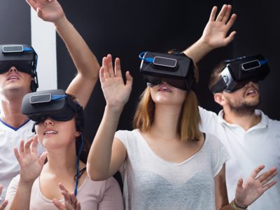 Арена виртуальной реальности для двоих